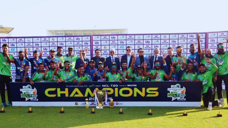 ৬২ রানেই শেষ মেট্রো, শিরোপা জিতল রংপুর