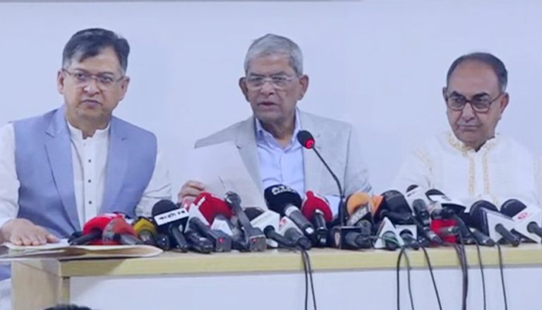 সেনাবাহিনীর প্রতি আস্থা আছে বিএনপির, জানিয়ে দিলেন ফখরুল