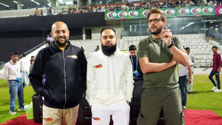 ‘আফ্রিদির বকেয়ার ঘটনায় দেশের মাথা নিচু হয়েছে’