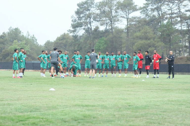 ভারতে অনুশীলনে অসন্তুষ্ট বাংলাদেশ কোচ