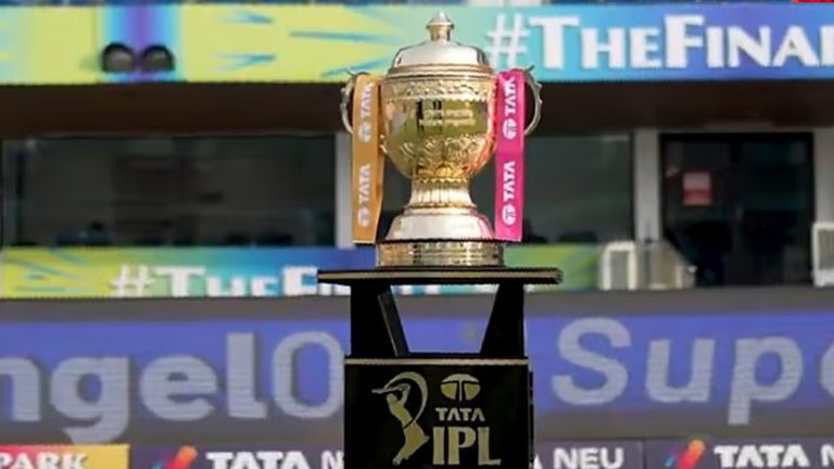 আইপিএল অনির্দিষ্টকালের জন্য স্থগিত