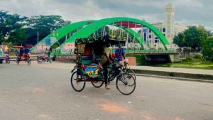 নিহতের ঘটনায় চারদিনেও মামলা নেই, পুলিশের মামলায় শিশুসহ গ্রেপ্তার ২৭৭