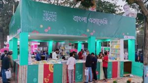 টানা হেঁচড়ার পর একুশে বইমেলা এবার অনিশ্চিত