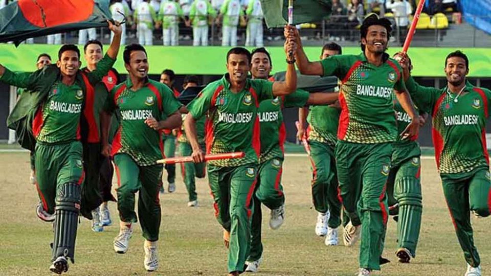 ২০২১ সালে টি-টোয়েন্টি সিরিজে অস্ট্রেলিয়ার বিরুদ্ধে জয়ের পর টাইগারদের উচ্ছ্বাস।