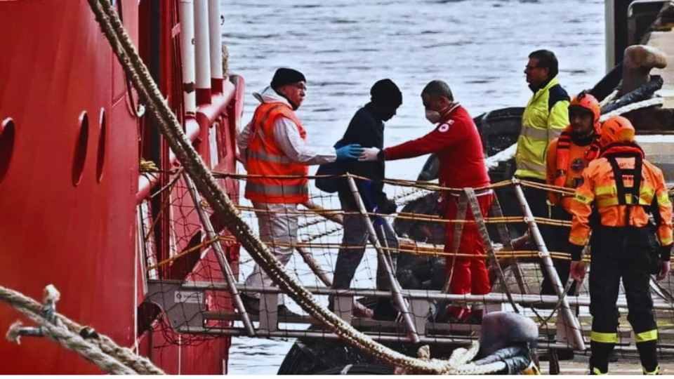 বাংলাদেশিসহ ৪৯ অবৈধ অভিবাসীকে আলবেনিয়া পাঠাল ইতালি।