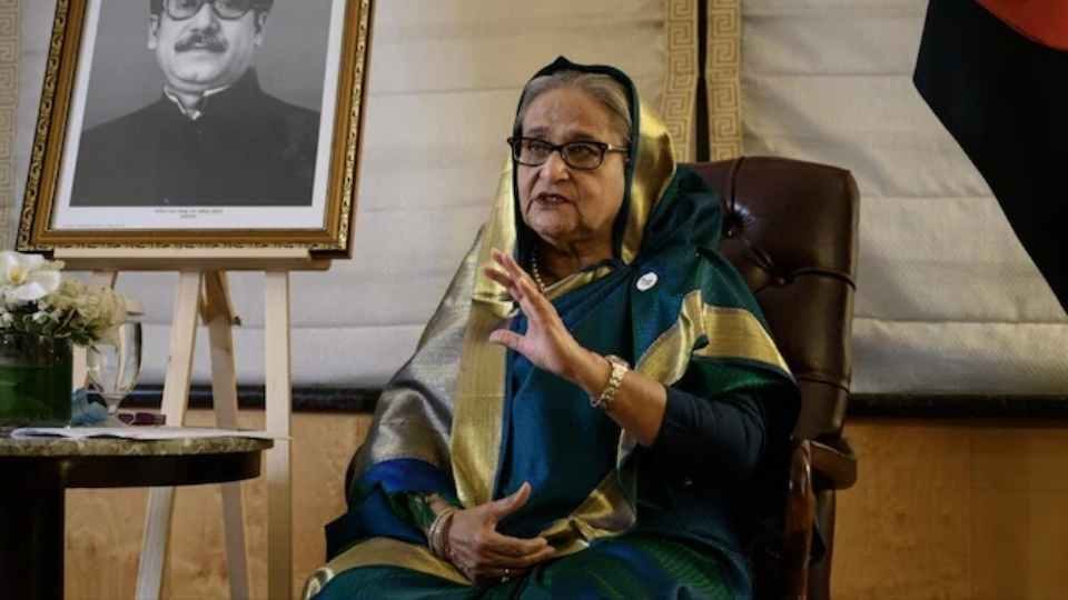 সরকারবিরোধী আন্দোলনের মুখে গত বছরের ৫ আগস্ট ভারতে আশ্রয় নেন শেখ হাসিনা। ছবি: ইন্ডিয়া টুডে।