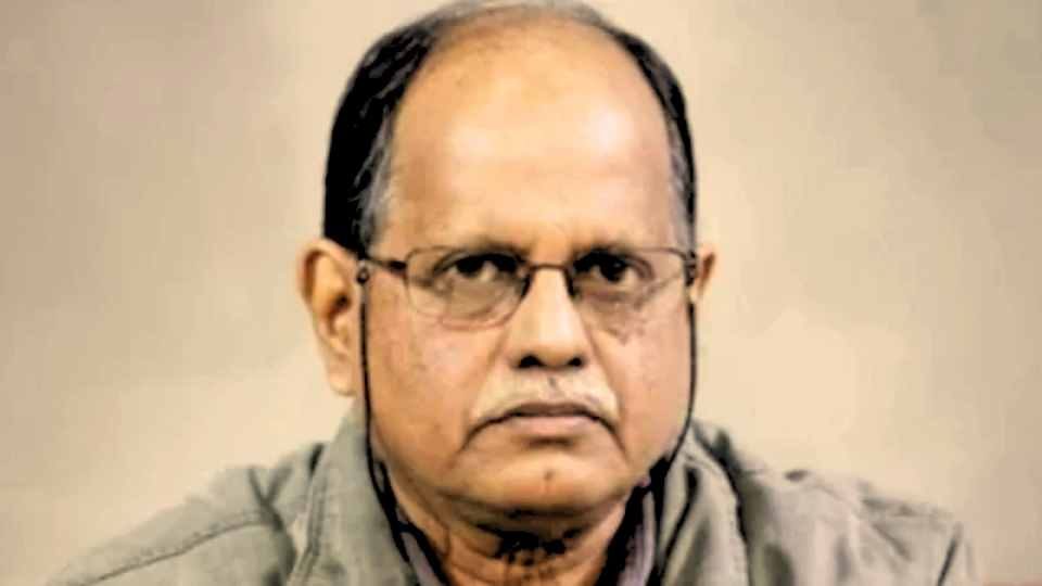 জ্যেষ্ঠ সাংবাদিক বিভুরঞ্জন সরকার।