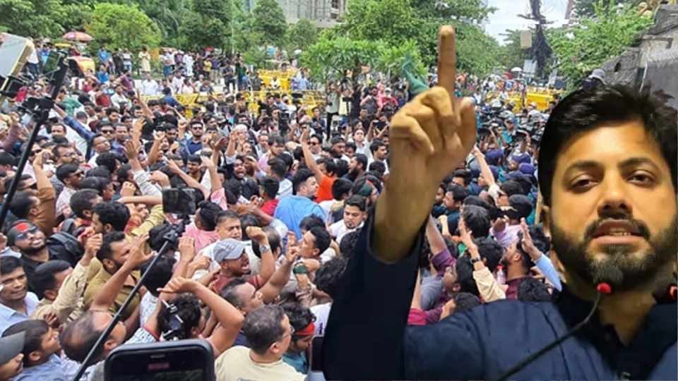 আদালতে পক্ষে নির্দেশনা পেলেও অবস্থান ছাড়েনি বিএনপি কর্মীরা।