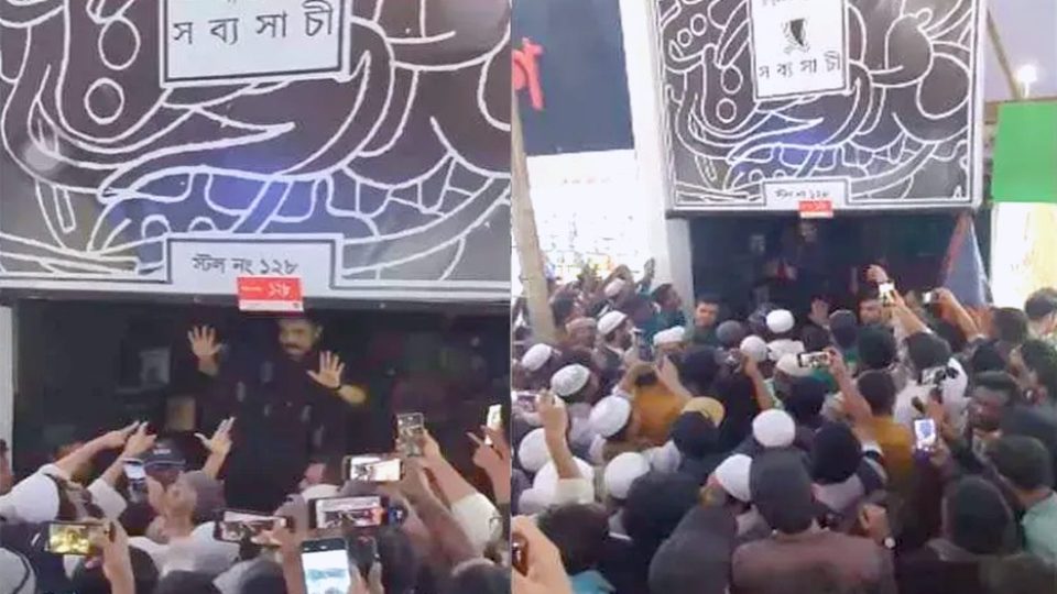 পঞ্জাবী-টুপি পরা দাড়িওয়ালা কিছু লোকজন সব্যসাচী স্টলে গিয়ে জানতে চায় তারা কেন তসলিমা নাসরীনের ‘চুম্বন’ বই প্রকাশ করেছে।